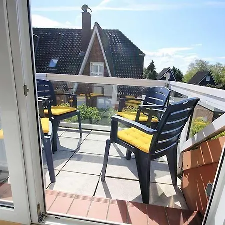 Ferienwohnung-9-im-appartementhaus-seeadler-duhnen-mit-strandkorb * Cuxhaven